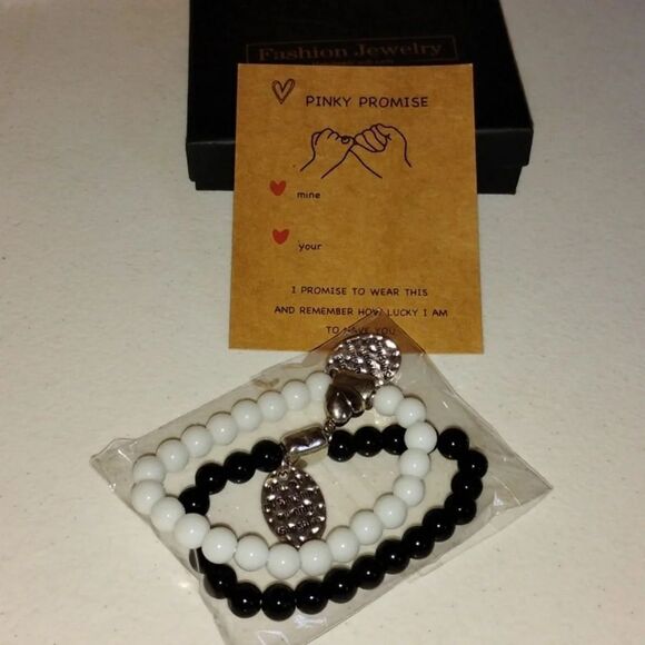 Pinky promise bracelets NEW - Picture 1 of 4